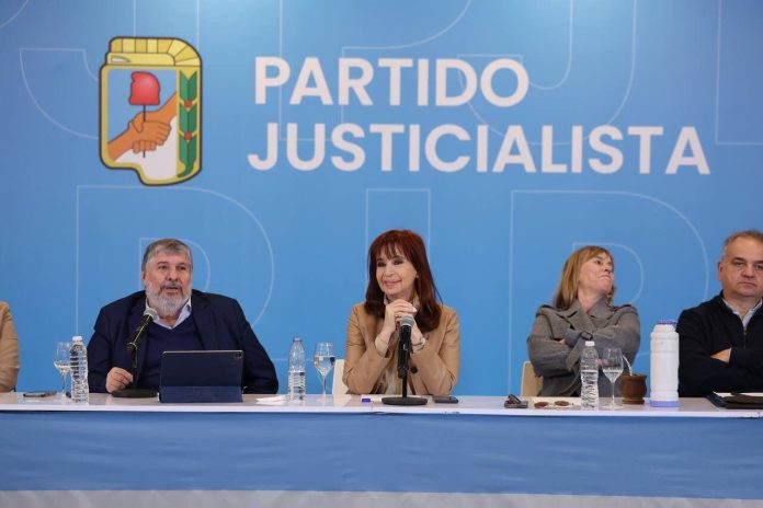 La derrota dejó múltiples focos de conflicto en el PJ y crecen las acusaciones contra Cristina Kirchner
