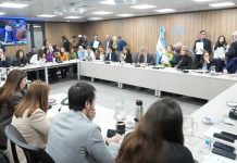 Proponen endurecer los requisitos para ser dueño de un laboratorio tras la crisis por el fentanilo adulterado