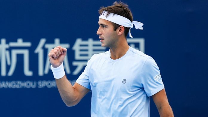 Tomás Etcheverry se estrena en el ATP de Grecia, el torneo que Novak Djokovic mudó por un conflicto político